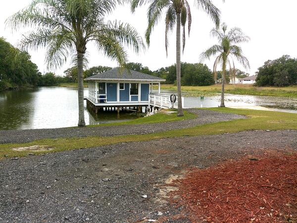 5320 Laurel Oaks Drive a Winter Haven, FL Mobile or Manufactured Home for Sale